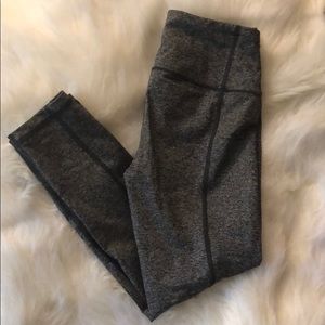 Victoria Secret Capri Sport Fitness Leggings